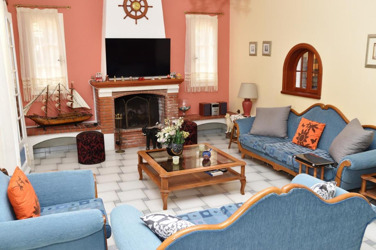 Tzivras Villa & Apartments Ласі Екстер'єр фото